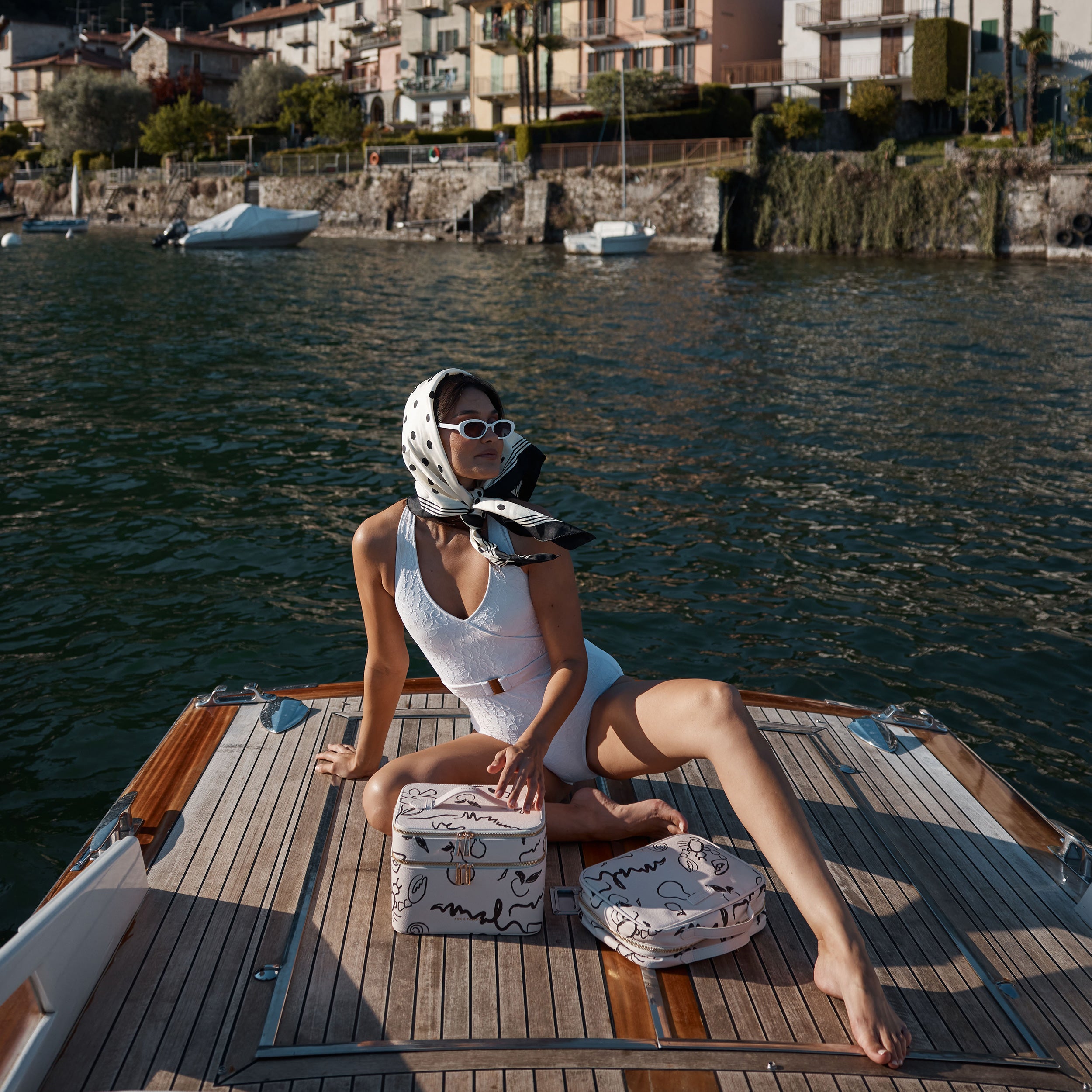 Amalfi Vanity Case - 'The Classic'