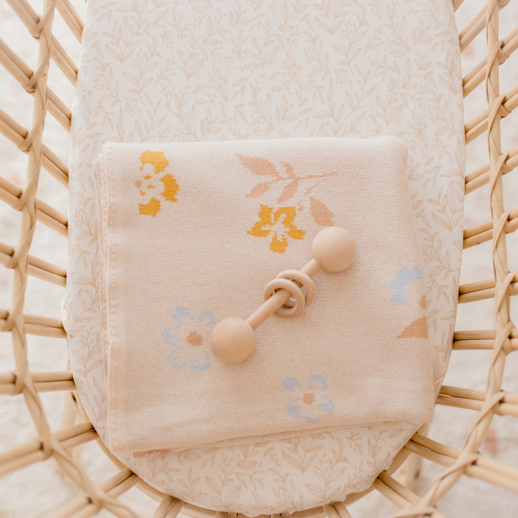 Golden Vines Organic Fitted Bassinet Sheet/Change Pad Cover