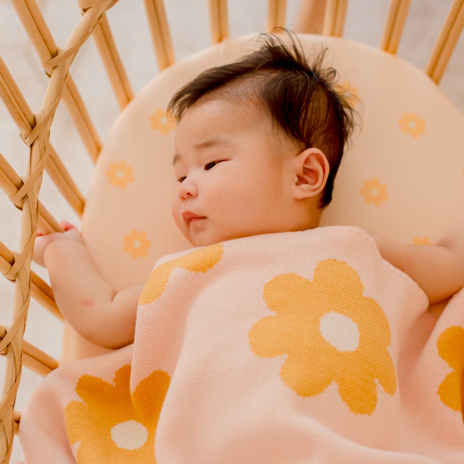 Daisy Chain Organic Fitted Bassinet Sheet/Change Pad Cover