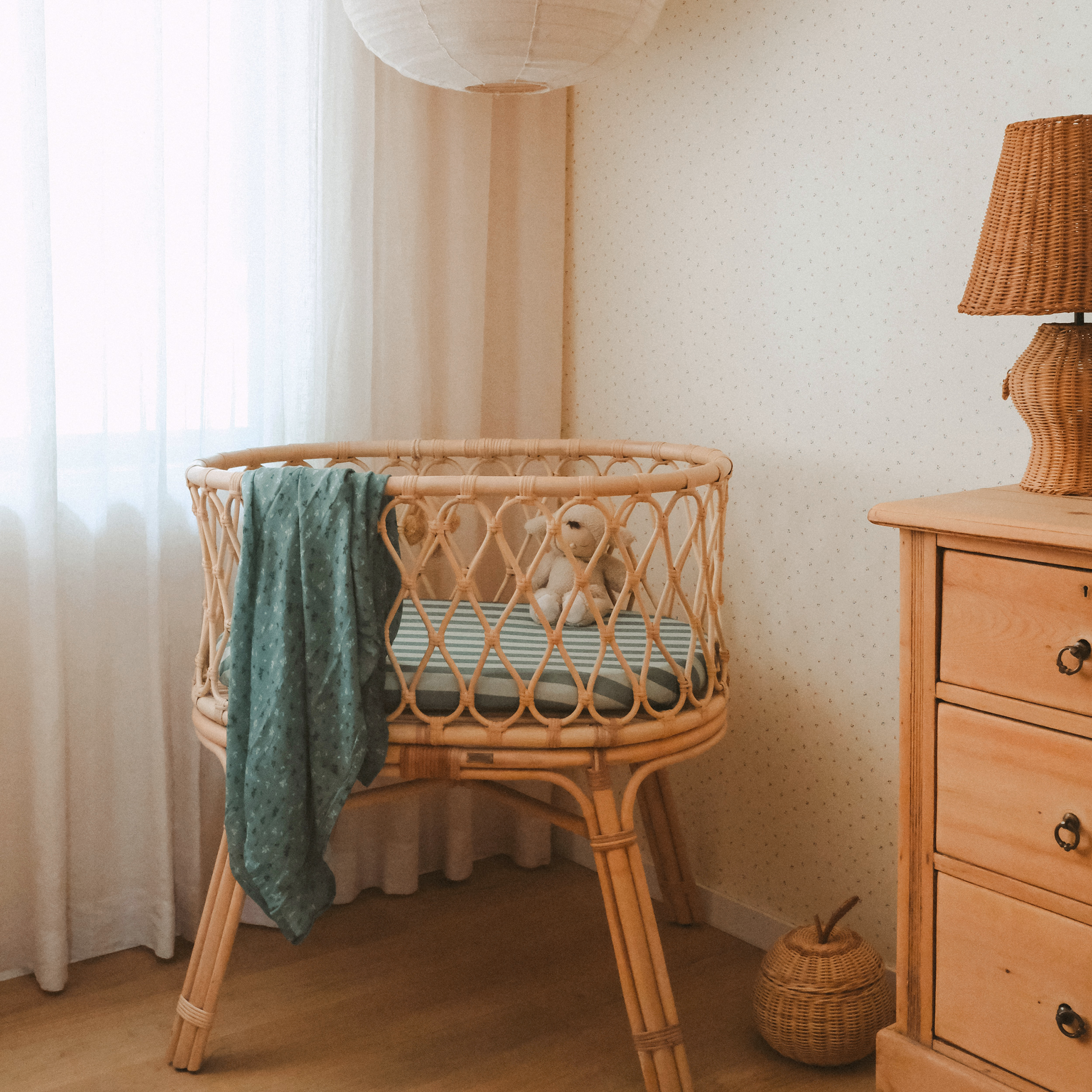 Sage Stripe Organic Fitted Bassinet Sheet/Change Pad Cover