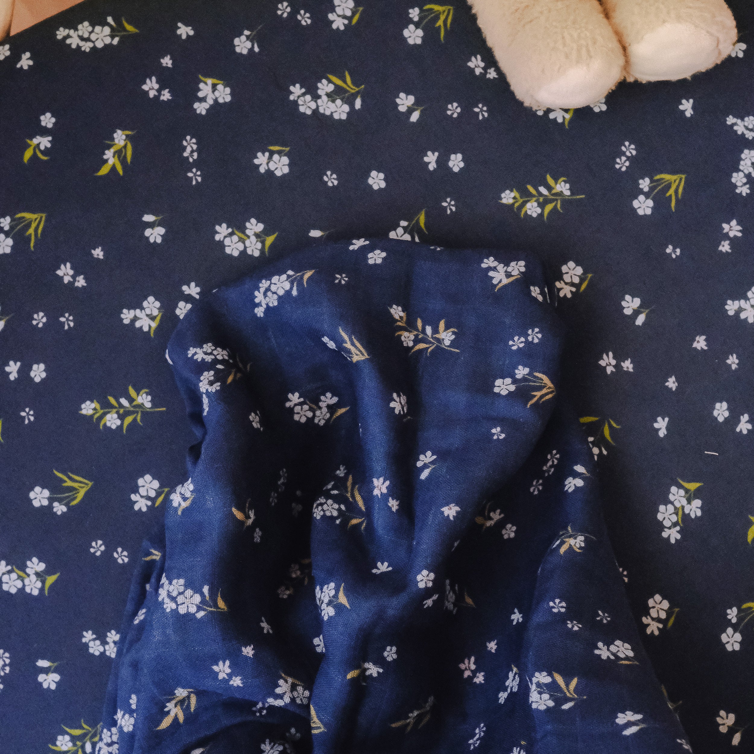 Forget-Me-Not Navy Organic Fitted Bassinet Sheet/Change Pad Cover