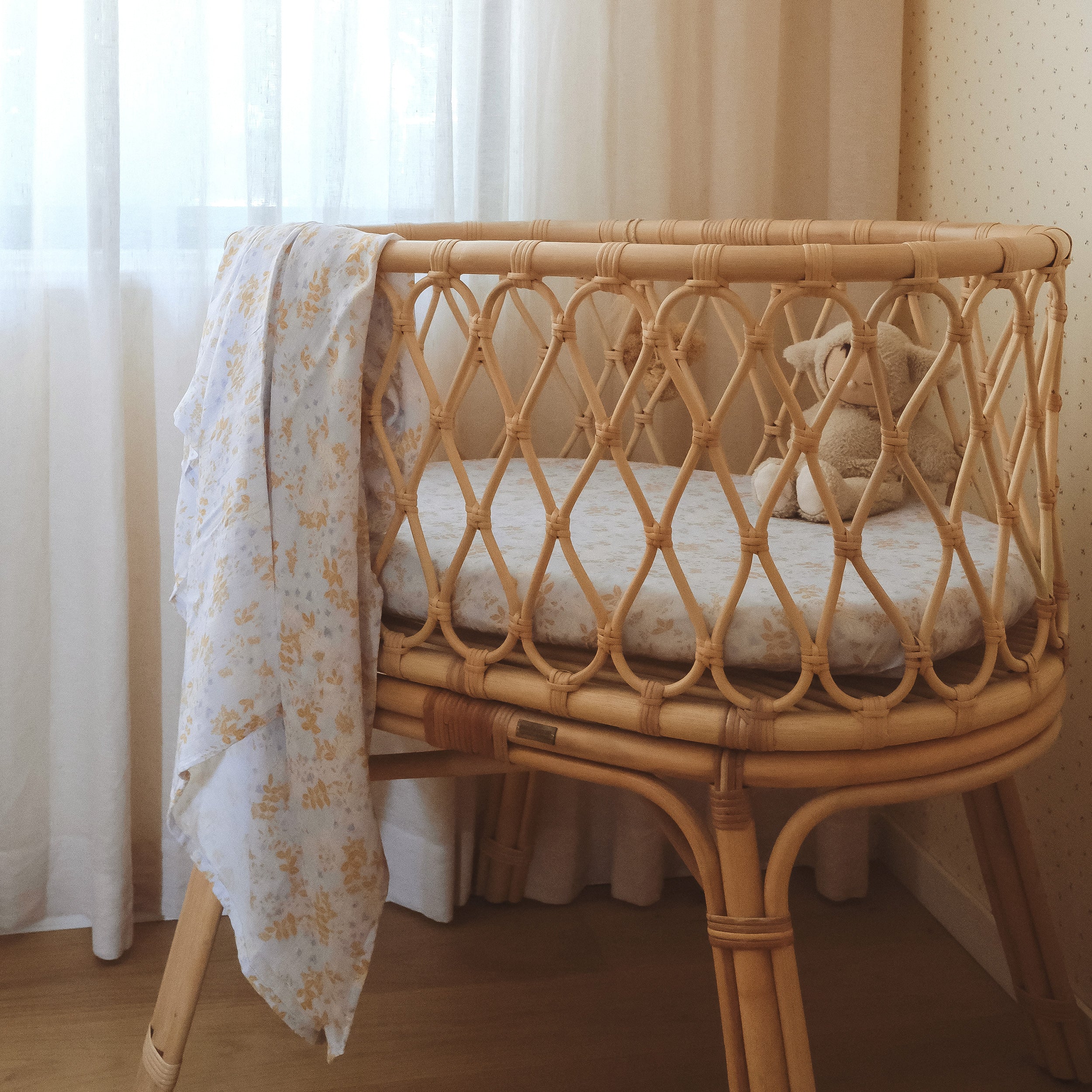 Delphinium Organic Fitted Bassinet Sheet/Change Pad Cover