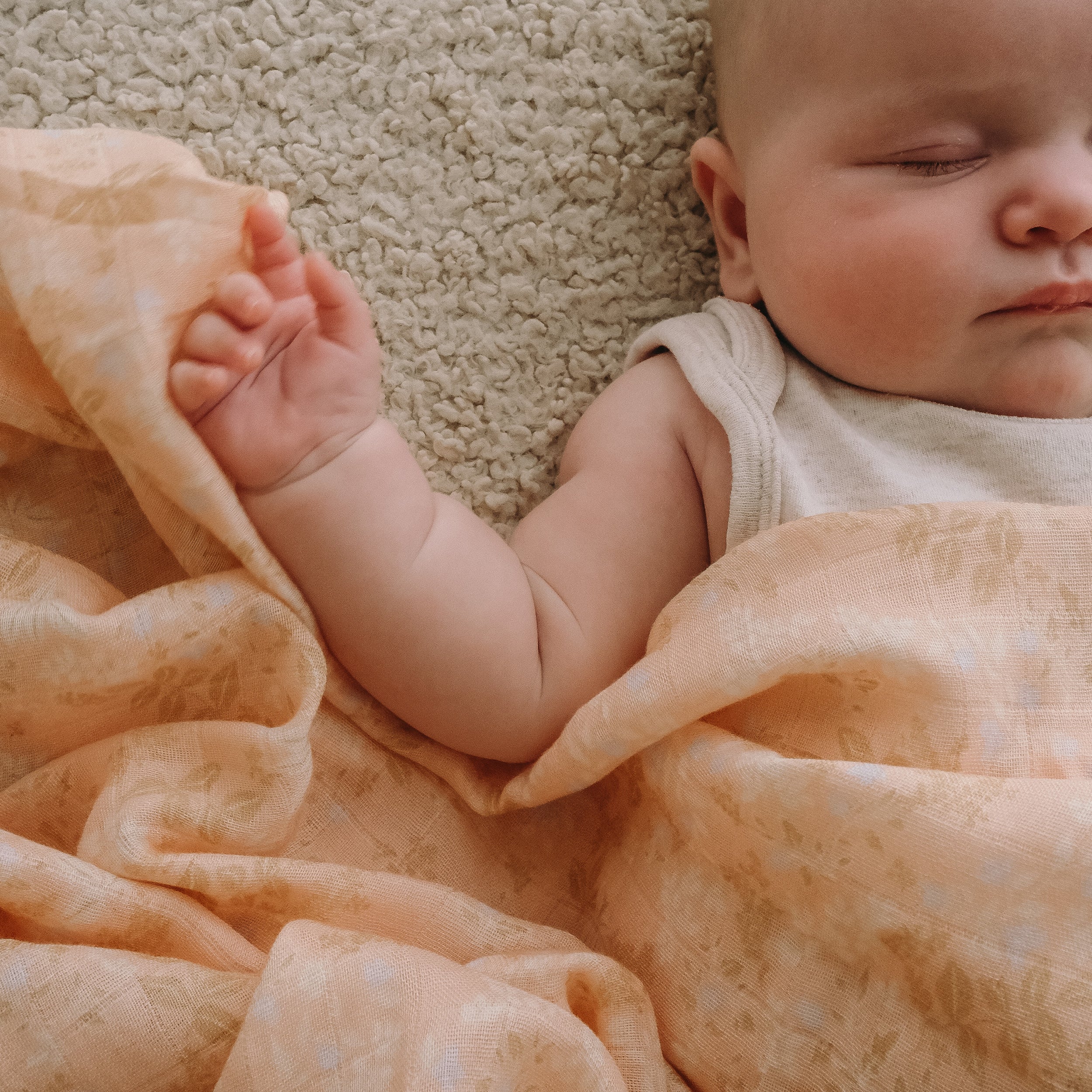 Wild Peony Organic Fitted Bassinet Sheet/Change Pad Cover