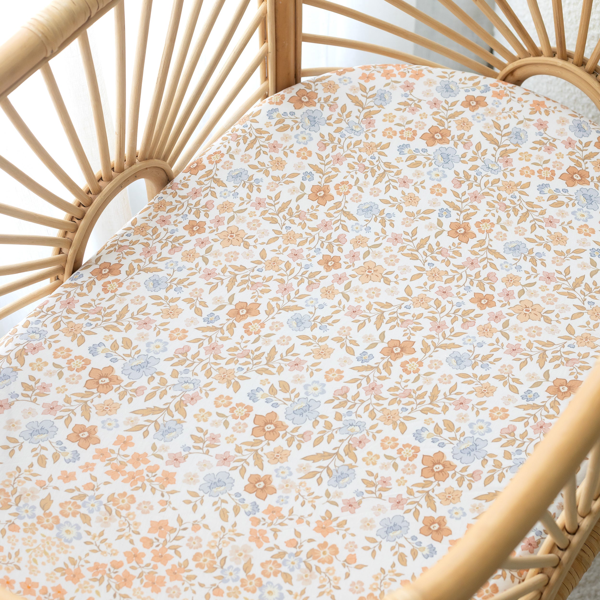 Broderie Organic Fitted Bassinet Sheet/Change Pad Cover