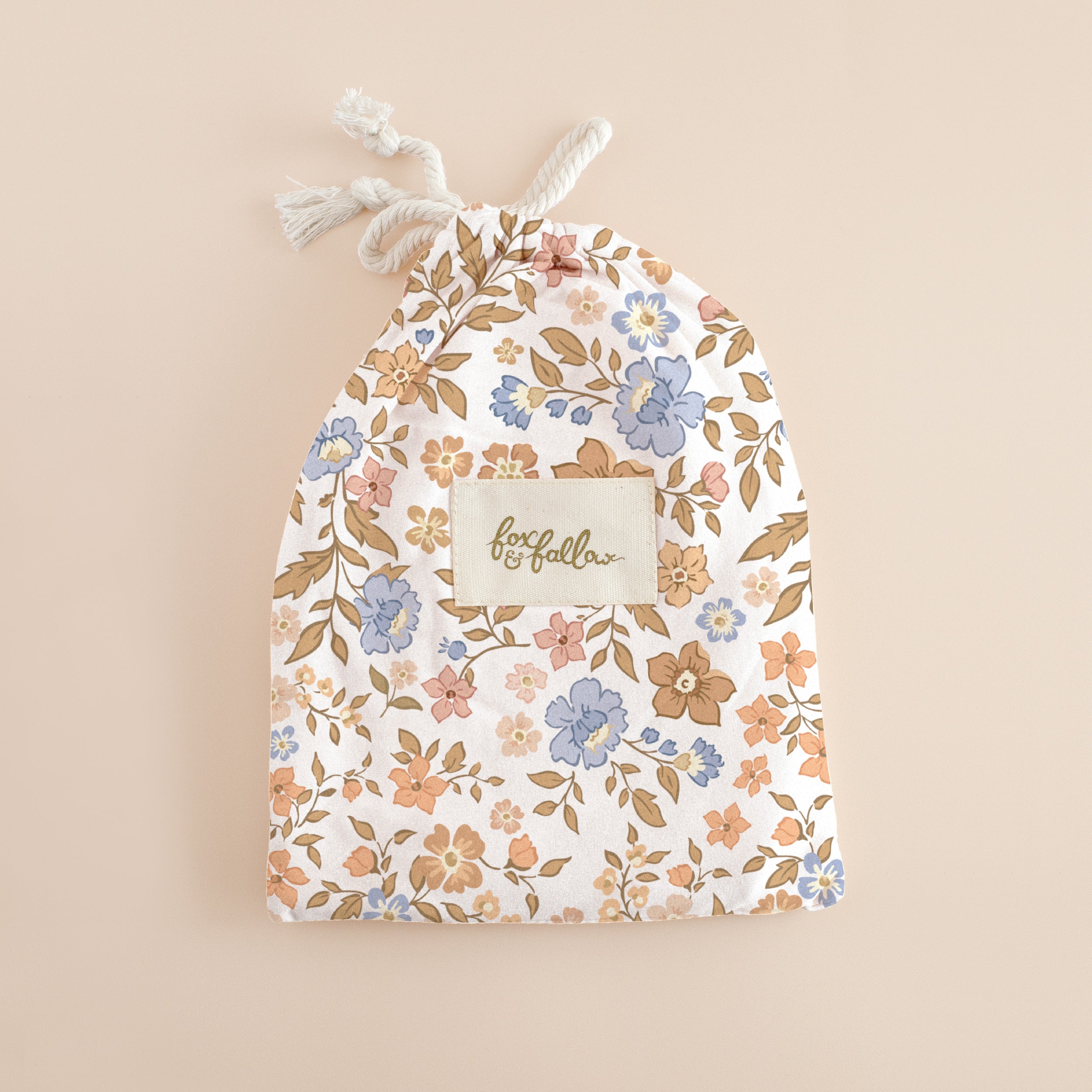 Broderie Organic Fitted Bassinet Sheet/Change Pad Cover - PRE-ORDER (MARCH)