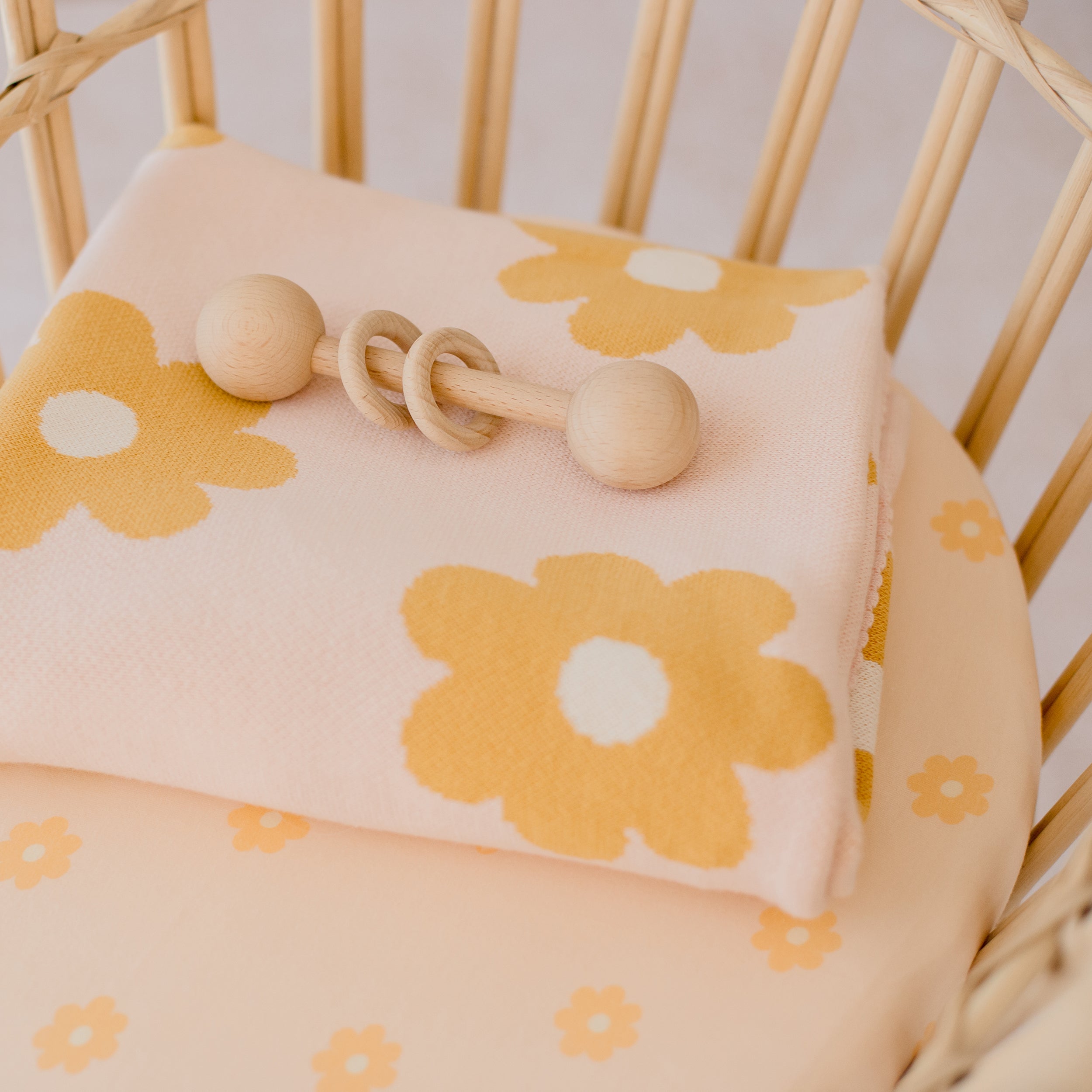 Daisy Chain Organic Fitted Bassinet Sheet/Change Pad Cover