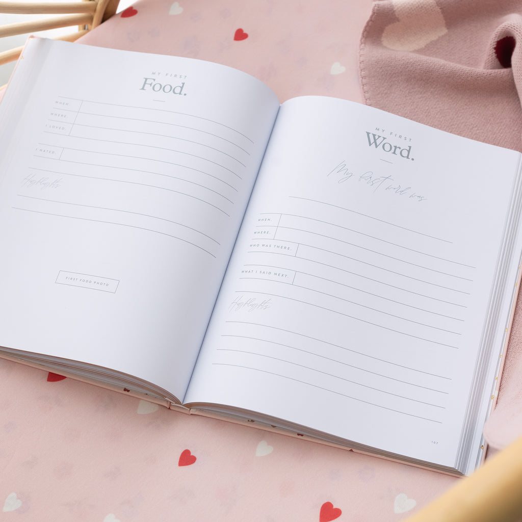 Baby Book Little Hearts - 3rd Edition - SECONDS