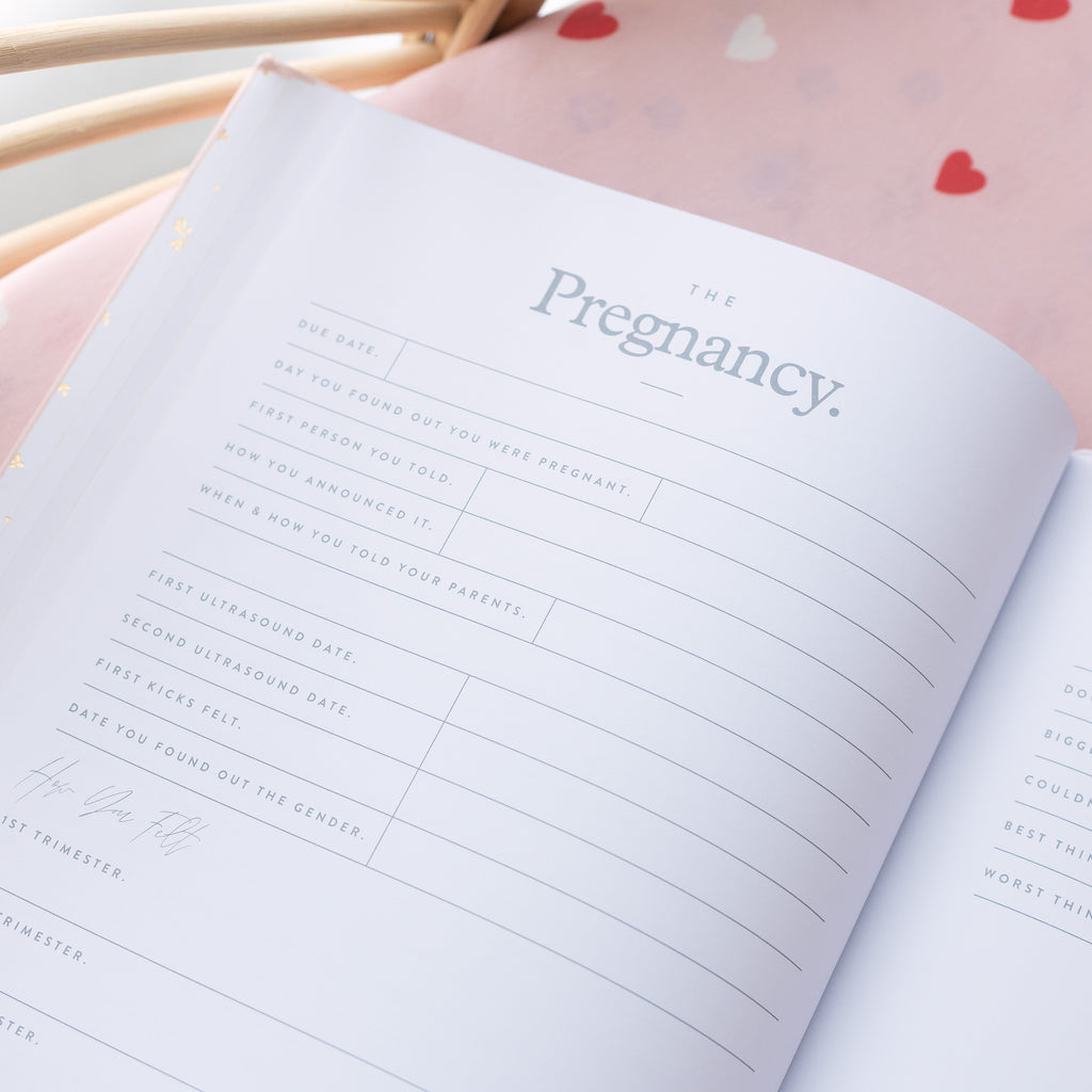 Baby Book Little Hearts - 3rd Edition - SECONDS