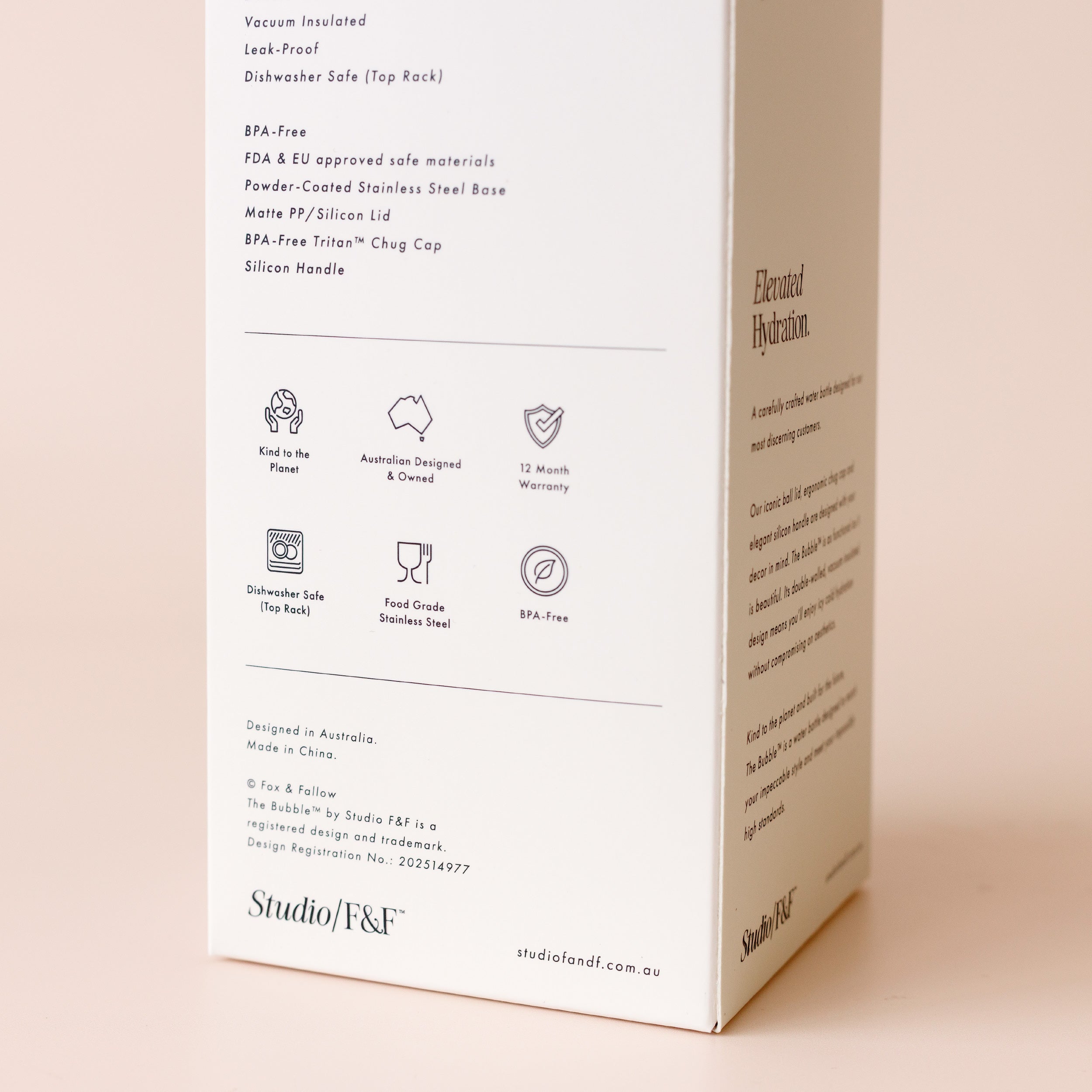 The Bubble Reusable Water Bottle 700ml - Vanilla - PRE-ORDER (LATE-APRIL)