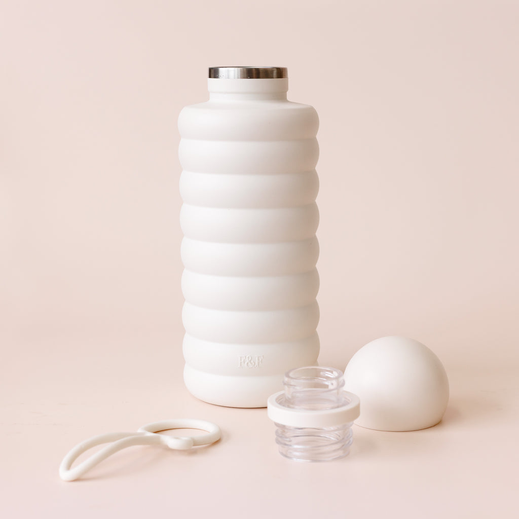 The Bubble Reusable Water Bottle 700ml - Vanilla - PRE-ORDER (LATE-APRIL)