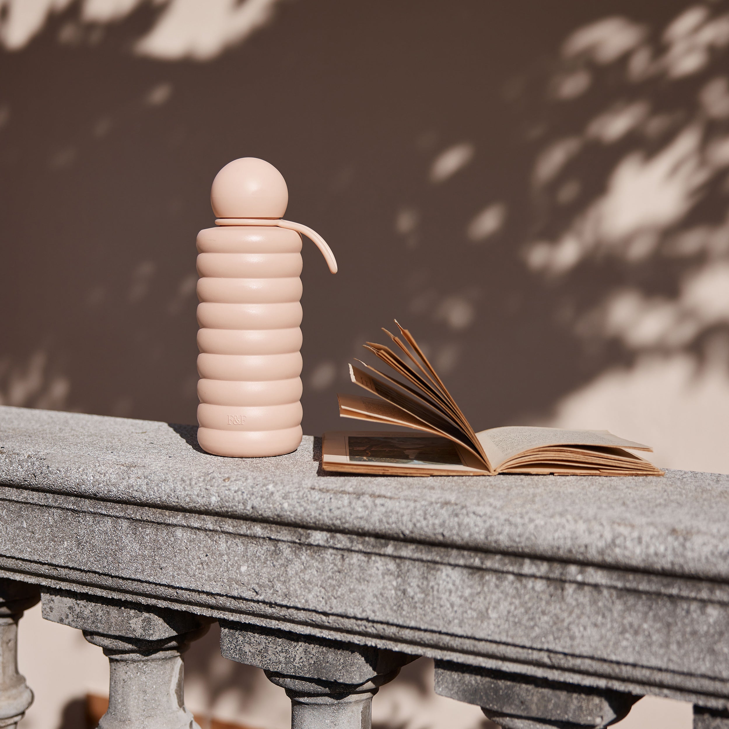 The Bubble - Blush - Reusable Water Bottle 700ml