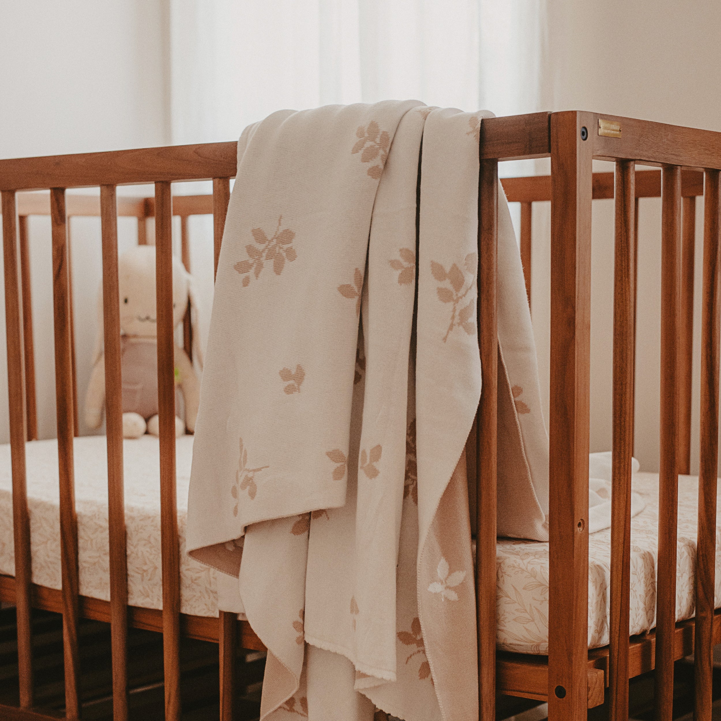 Golden Vines Organic Fitted Cot Sheet - SECONDS