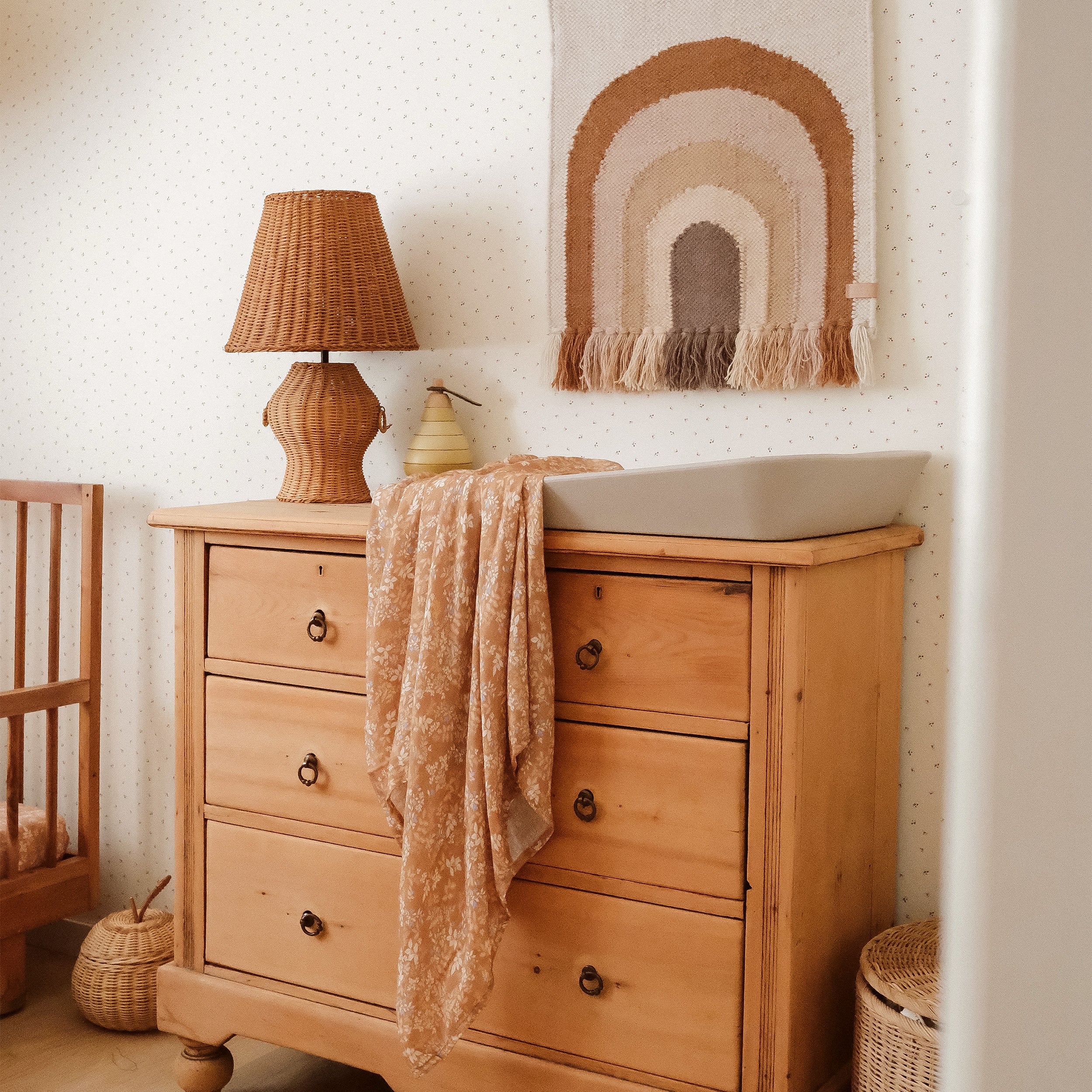 Gold Holly Organic Fitted Cot Sheet