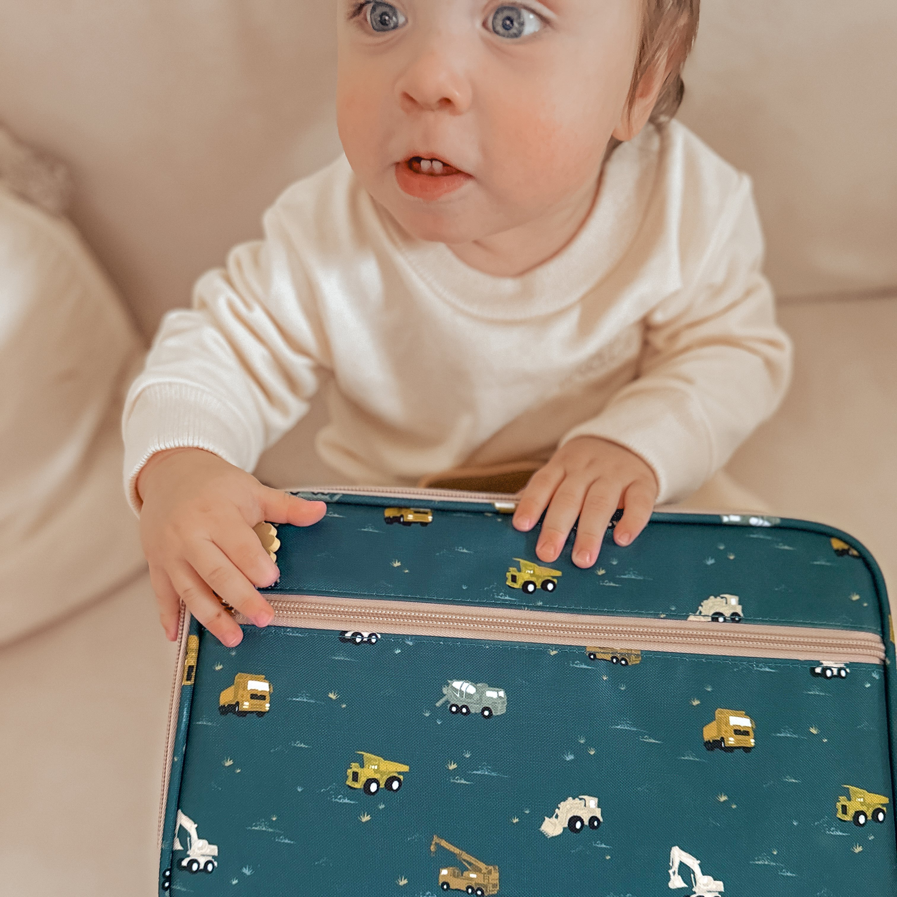 Trucks Large Lunch Bag