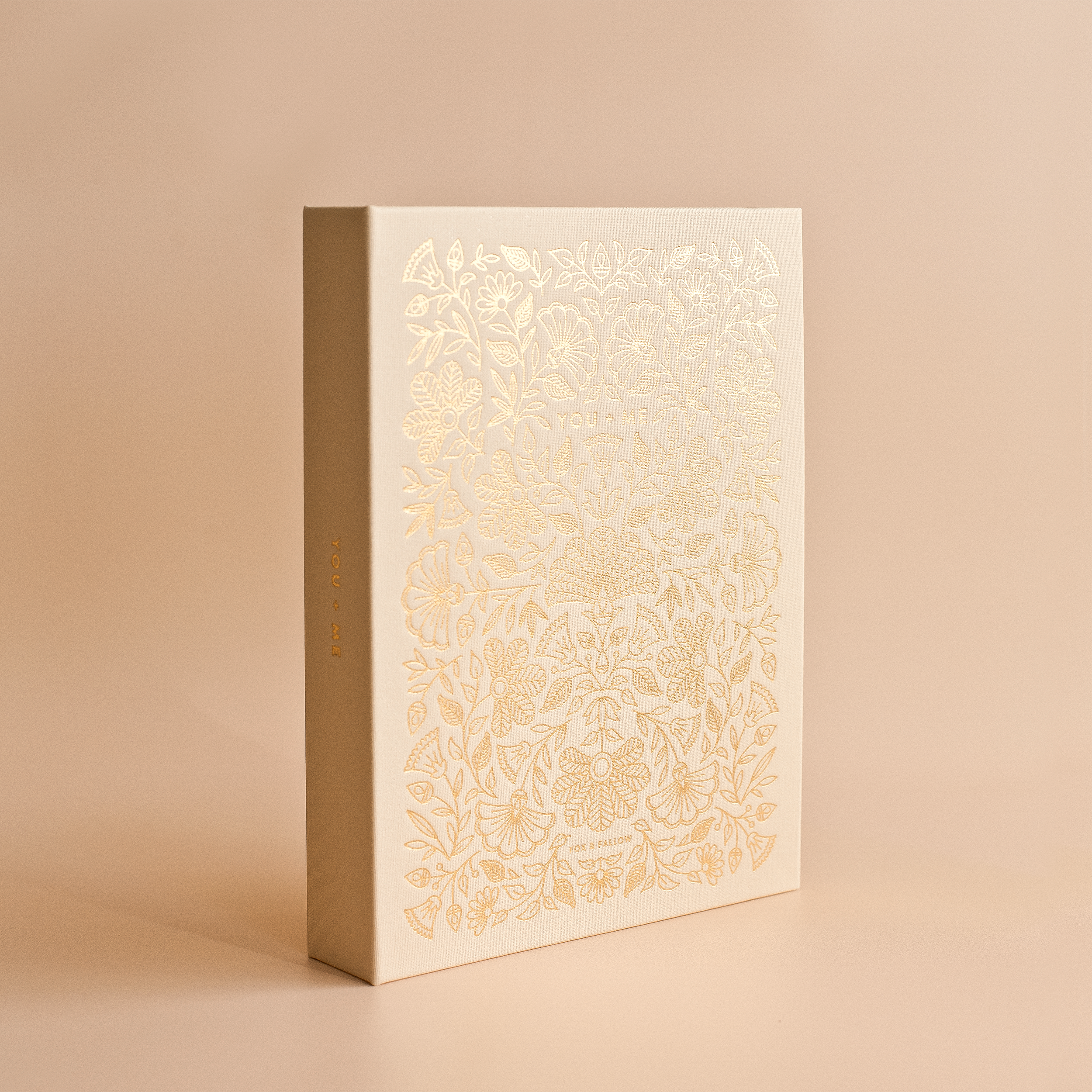 PLA023-WeddingPlannerClassic-Champagne-15-square.png