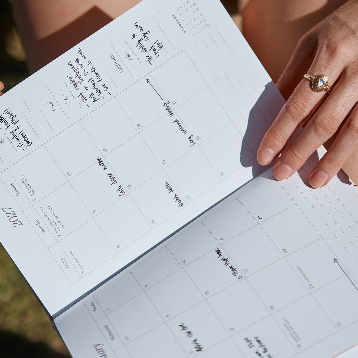 2027 A5 Vertical Planner - French Bows - PRE-ORDER (25 SEPTEMBER)