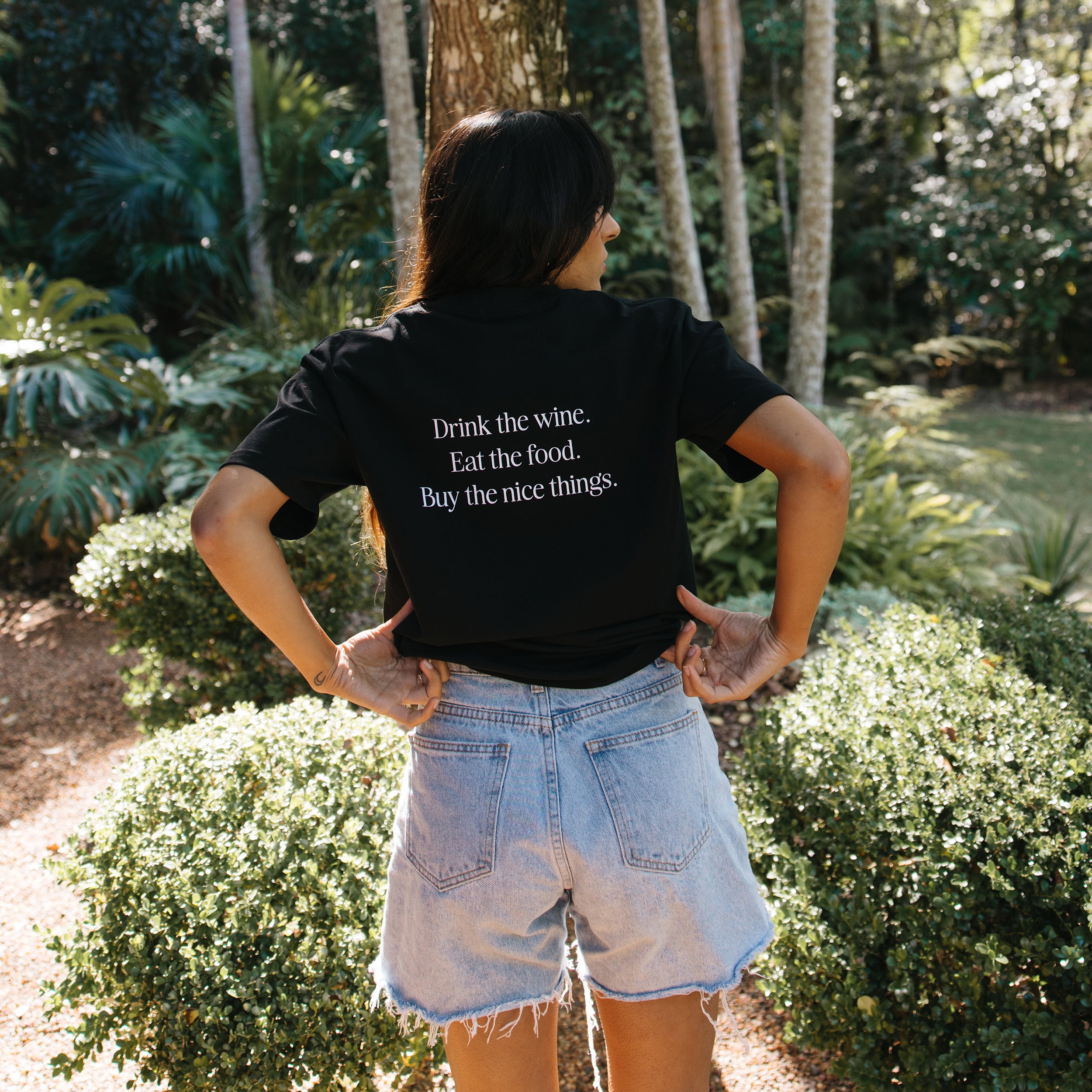 F&F Aesthetic Club 'Nice Things' Tee - Black - Unisex