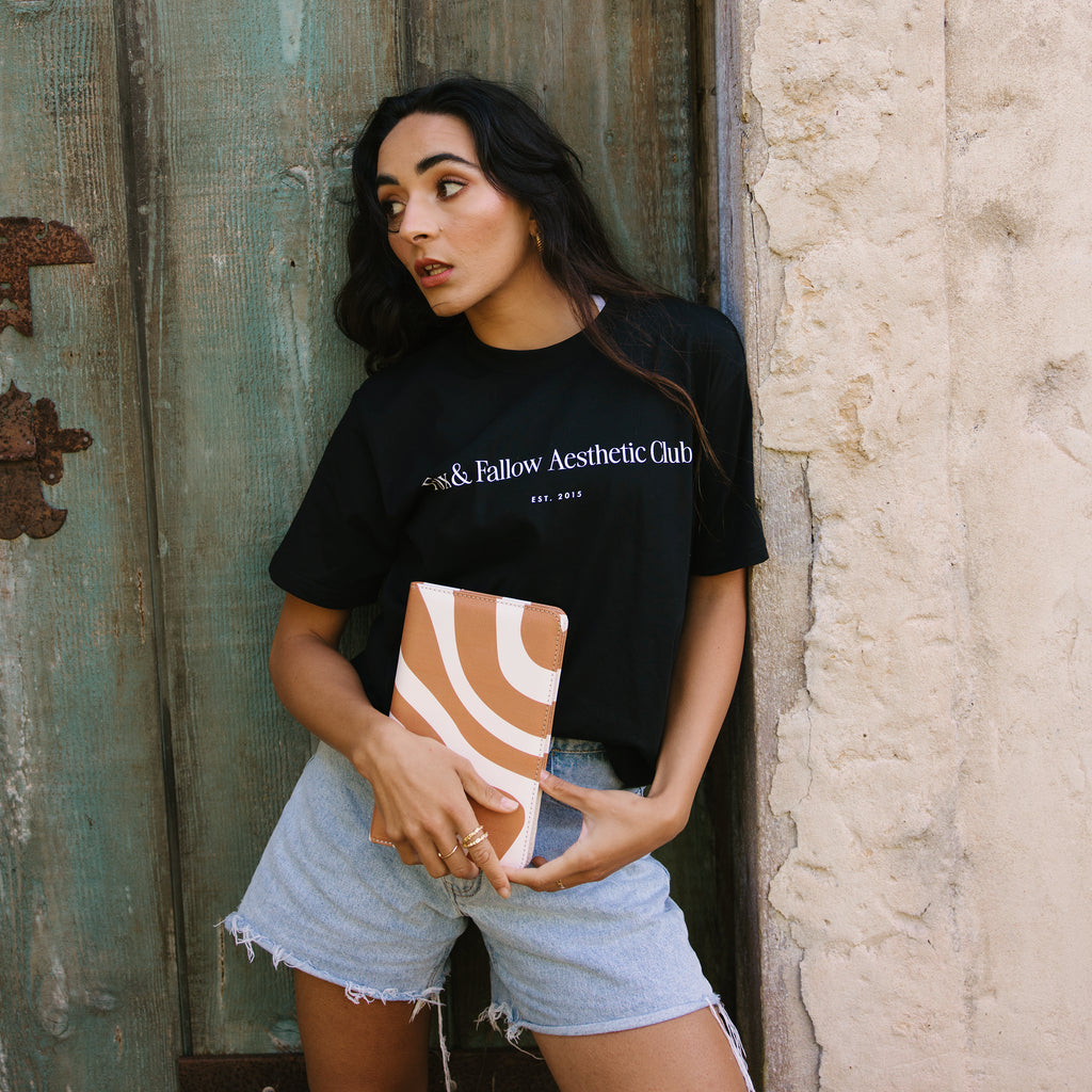 F&F Aesthetic Club 'Nice Things' Tee - Black - Unisex