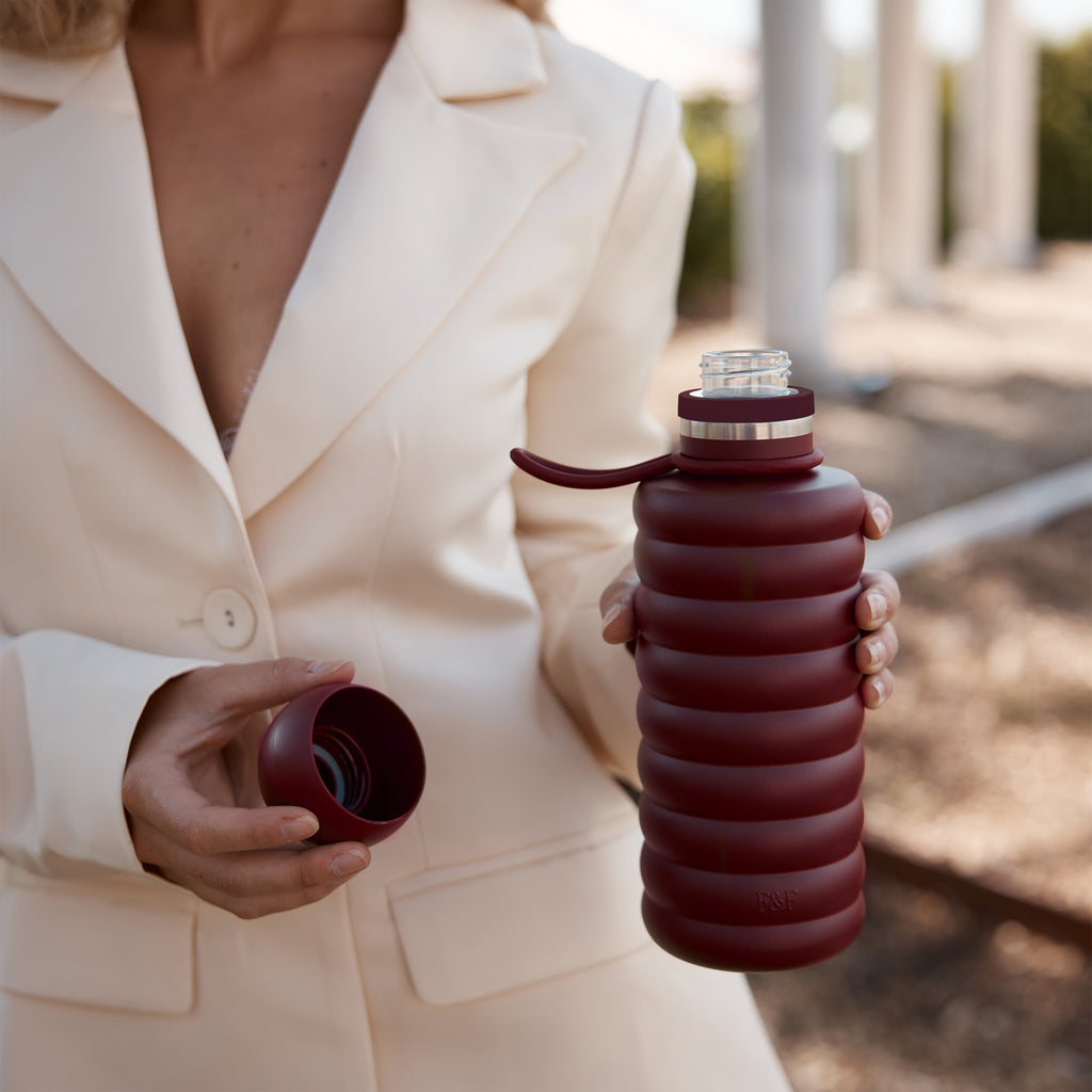 The Bubble Reusable Water Bottle 700ml - Cherry - PRE-ORDER (APRIL)