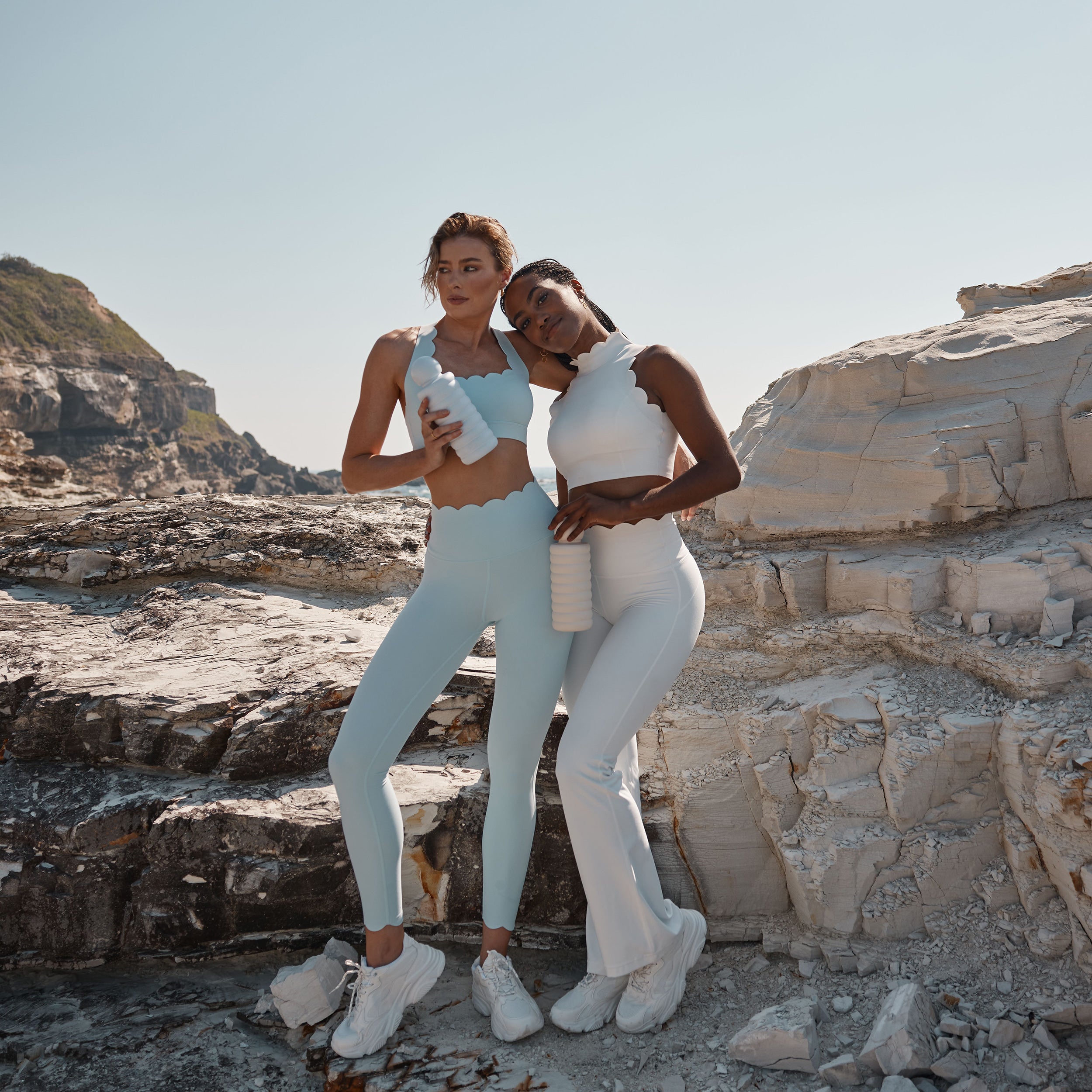 The Bubble Reusable Water Bottle 700ml - Opalite - PRE-ORDER (APRIL)