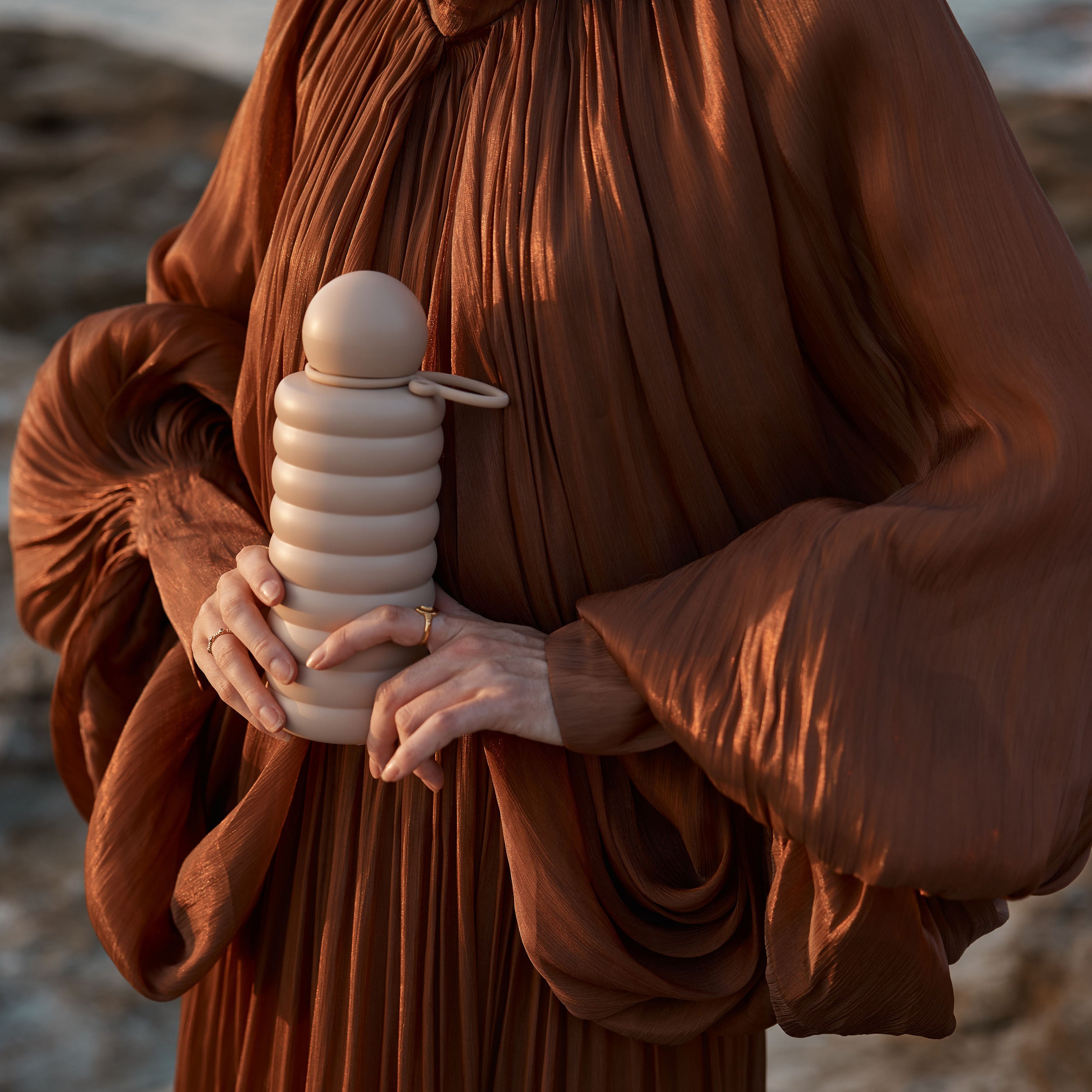 The Bubble Reusable Water Bottle 700ml - Latte - PRE-ORDER (LATE-APRIL)