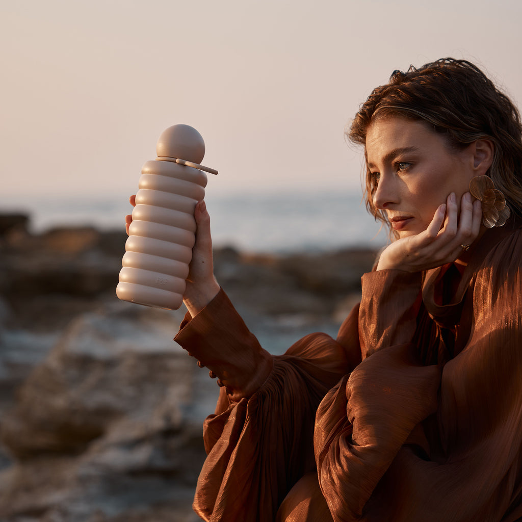 The Bubble Reusable Water Bottle 700ml - Latte - PRE-ORDER (LATE-APRIL)