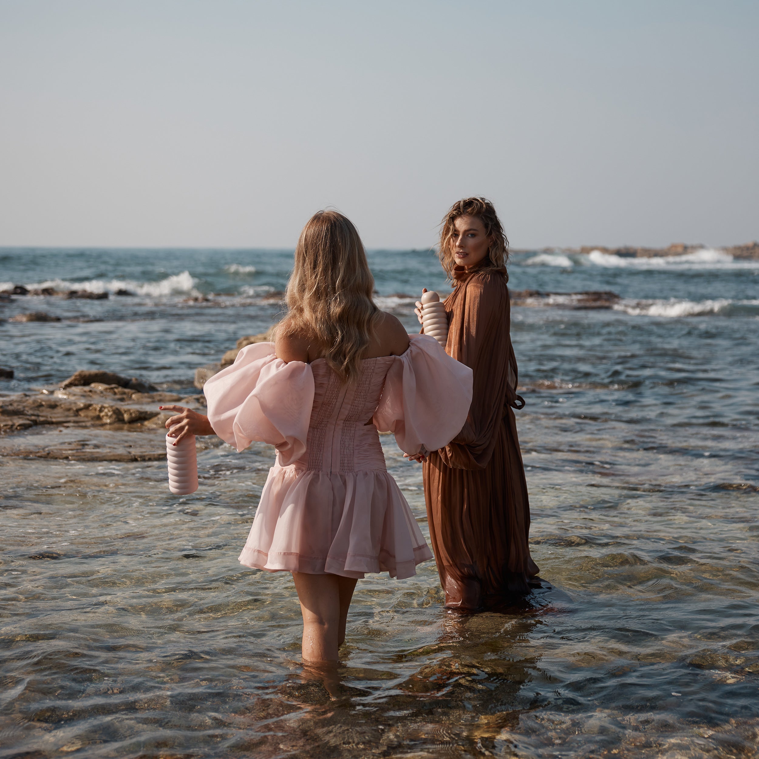 The Bubble Reusable Water Bottle 700ml - Latte - PRE-ORDER (LATE-APRIL)