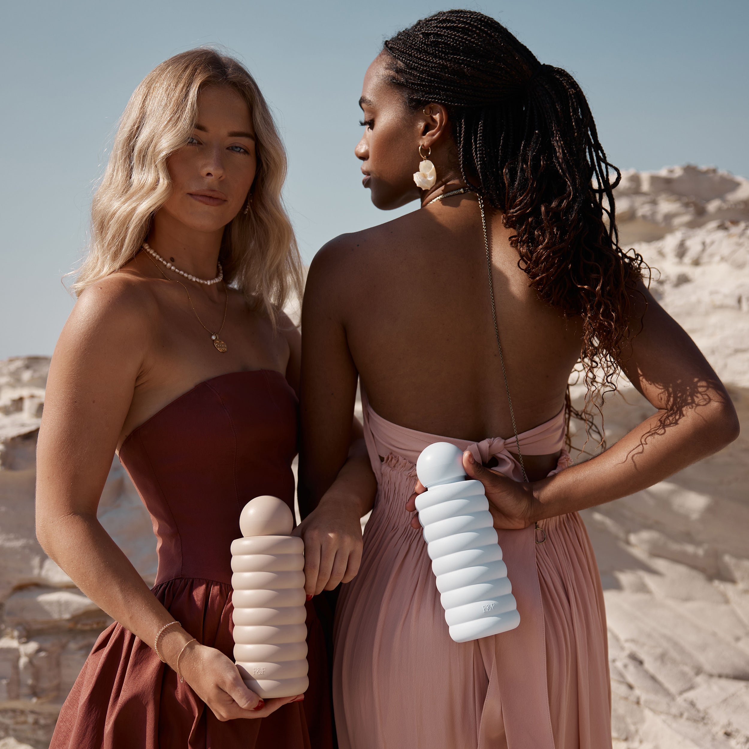 The Bubble Reusable Water Bottle 700ml - Latte - PRE-ORDER (LATE-APRIL)