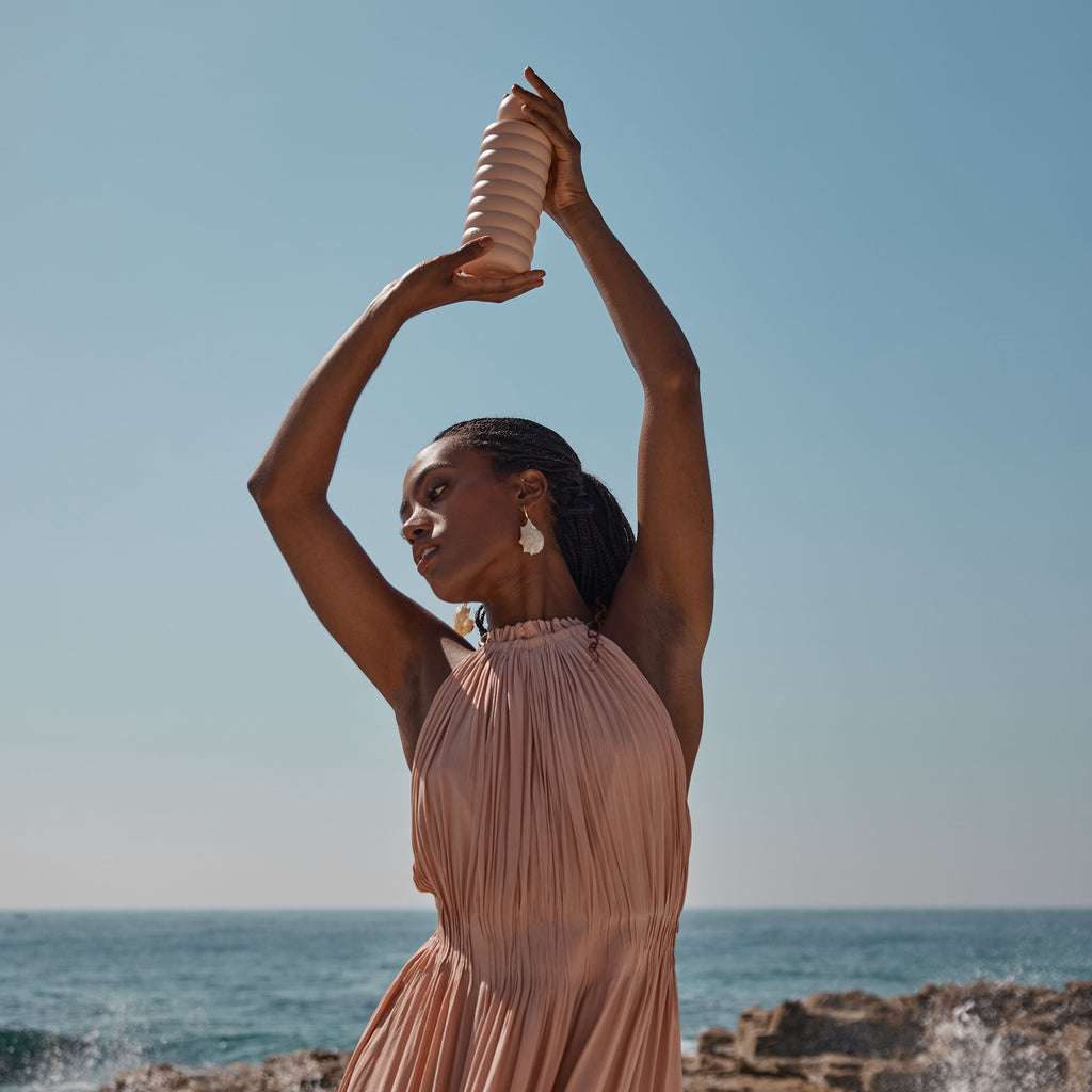 The Bubble Reusable Water Bottle 700ml - Blush - PRE-ORDER (LATE-APRIL)