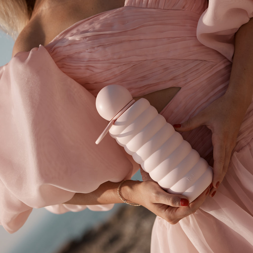 The Bubble Reusable Water Bottle 700ml - Ballet Pink - PRE-ORDER (APRIL)