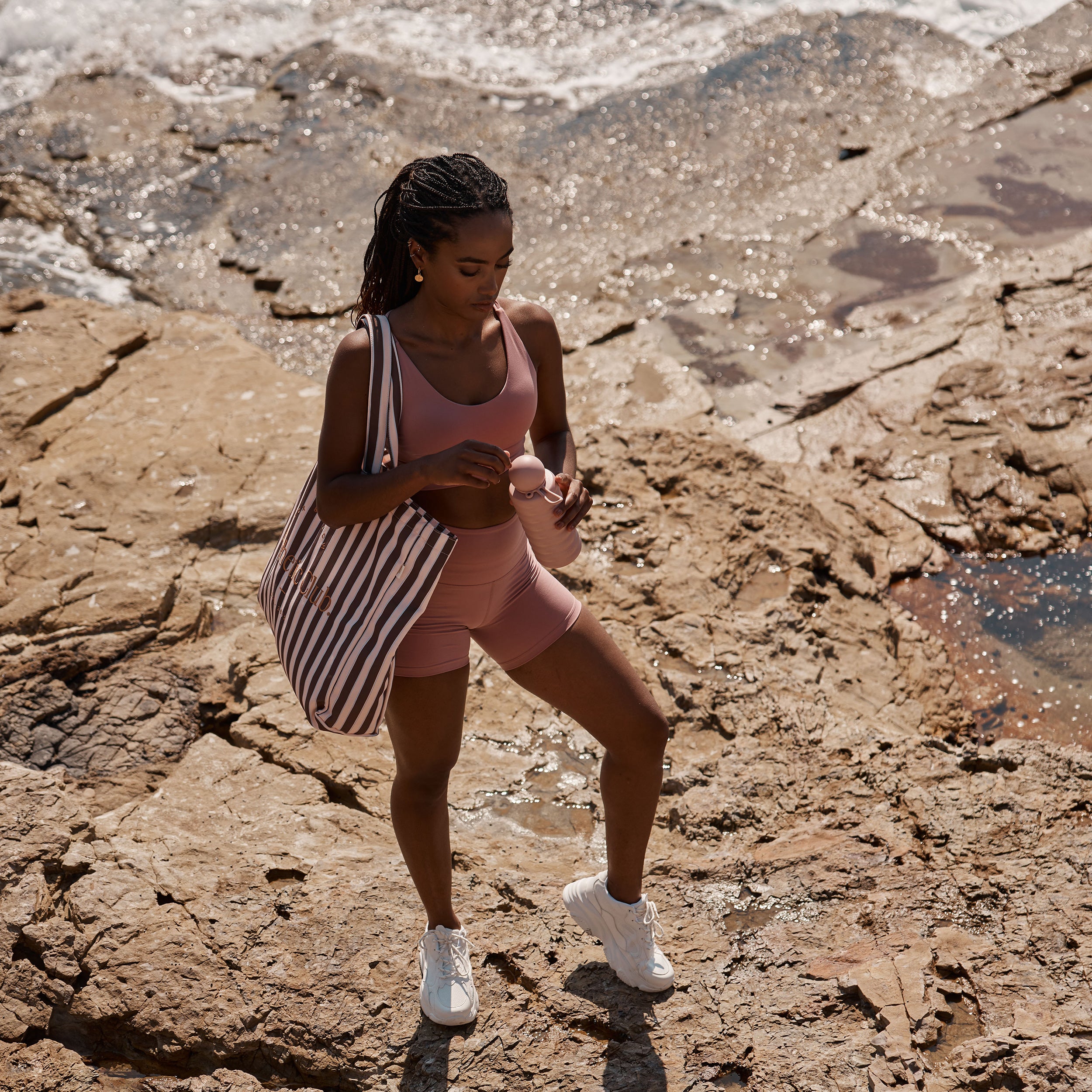 The Bubble Reusable Water Bottle 700ml - Dusty Rose - PRE-ORDER (LATE-APRIL)