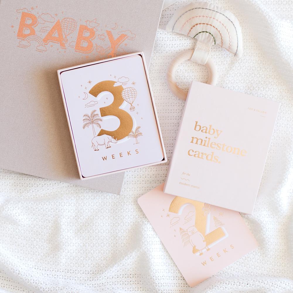 BabyBook-MilestoneCards-scatter-blankets-1-crop_3fbc094f-d44c-4451-8b66-c0a0c8d5659e.jpg