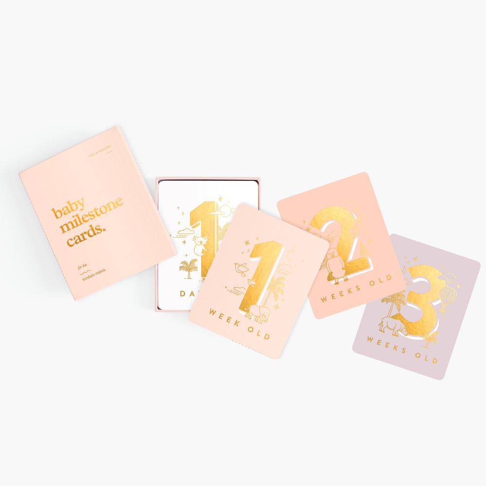 CSET01-BabyMilestoneCardSet-open-5-8_ae349bad-a1d3-48ad-81a3-135e1cef3302.jpg