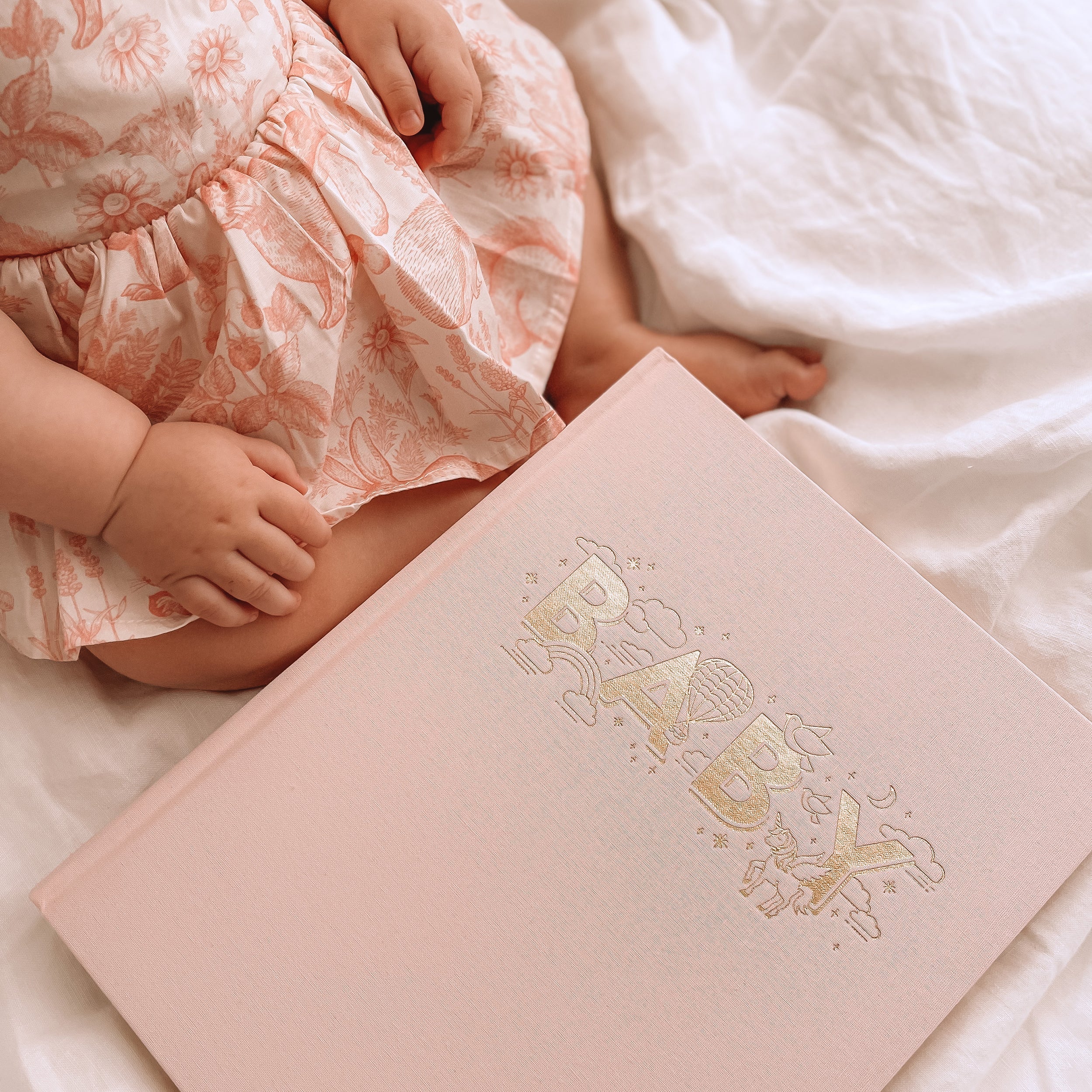 FJ032-BabyBookRose-TwoBrisbaneMamas-10-square_2faa7c68-81bd-4af2-9e1c-1766bdd32a42.jpg