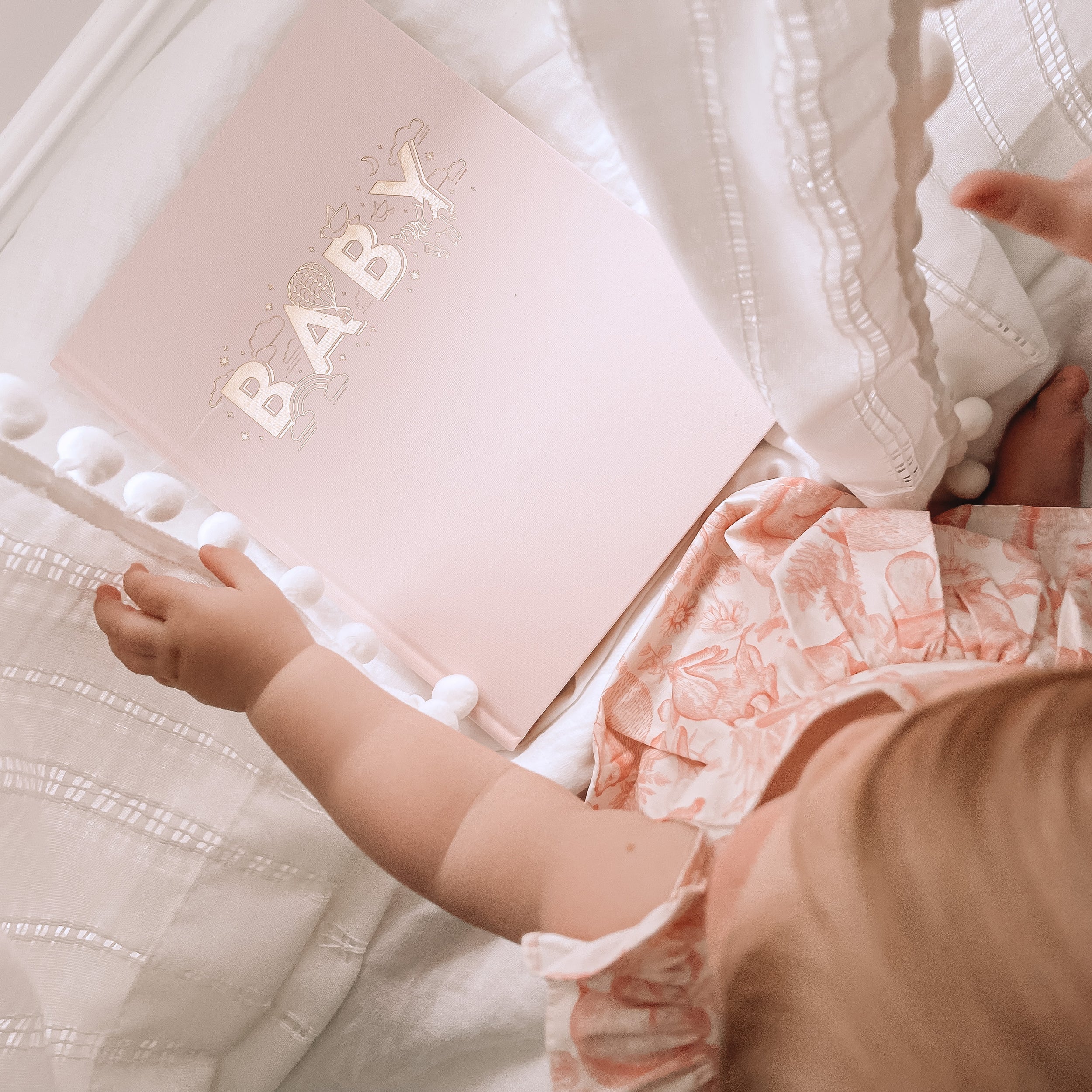 FJ032-BabyBookRose-TwoBrisbaneMamas-12-square_d98dd9b3-259e-4c21-b954-4044f03c3f2a.jpg