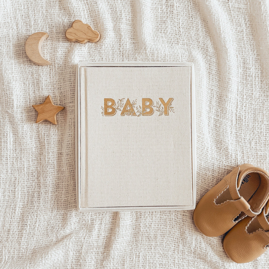 FJ035-BabyBook-MiniOatmeal-TwoBrisbaneMamas-11-square_abcd923d-f1e9-4f92-bc6a-b2c7a5701b14.jpg