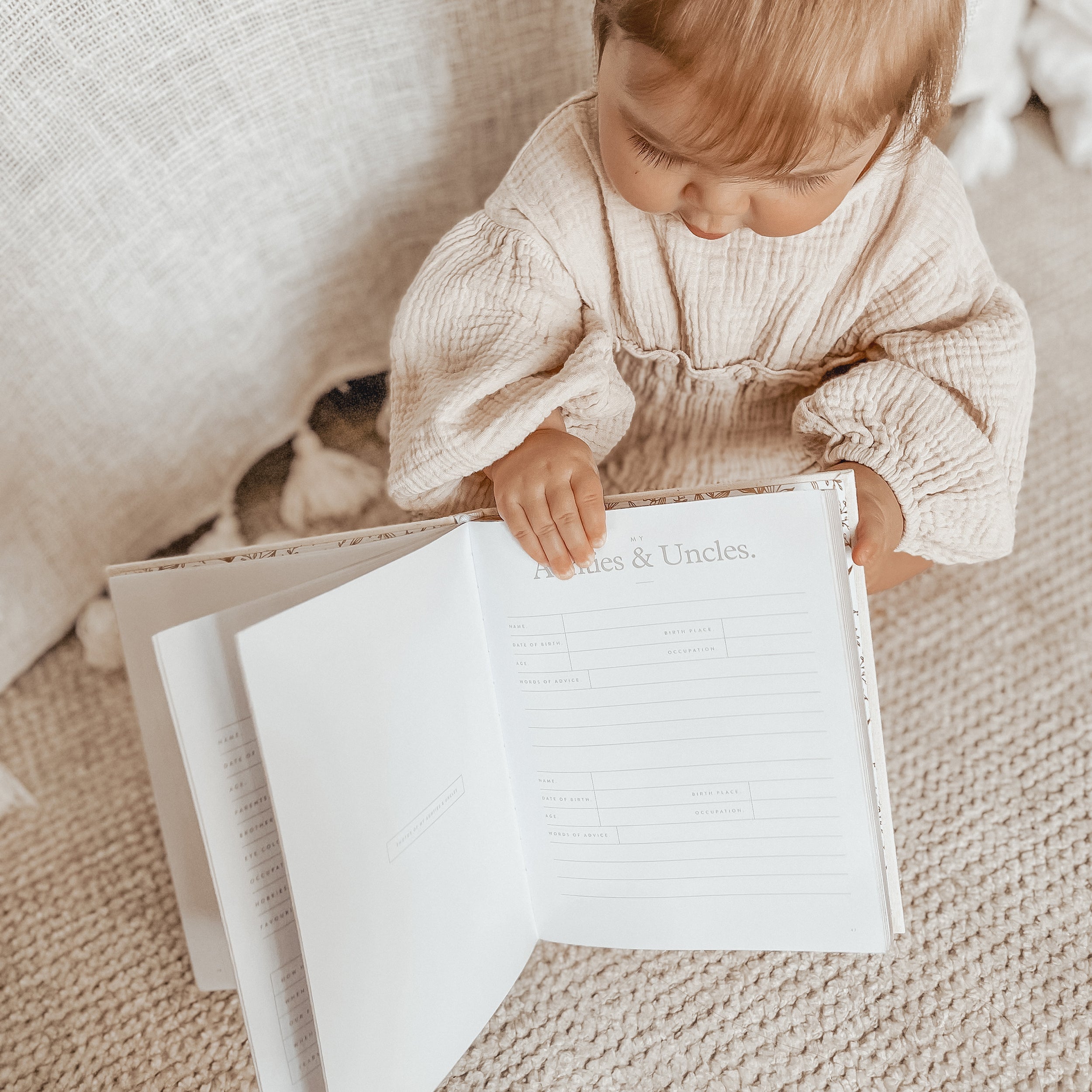 FJ035-BabyBook-MiniOatmeal-TwoBrisbaneMamas-13-square_639a1f89-2325-47be-8a87-c8906e90a3ec.jpg