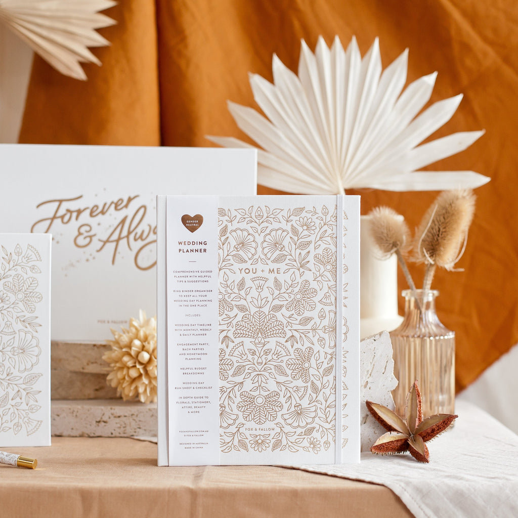 PLA020-WeddingPlannerGenderNeutral-StillLife-06_cef271a7-5de8-4ef0-959a-6733c815d981.jpg