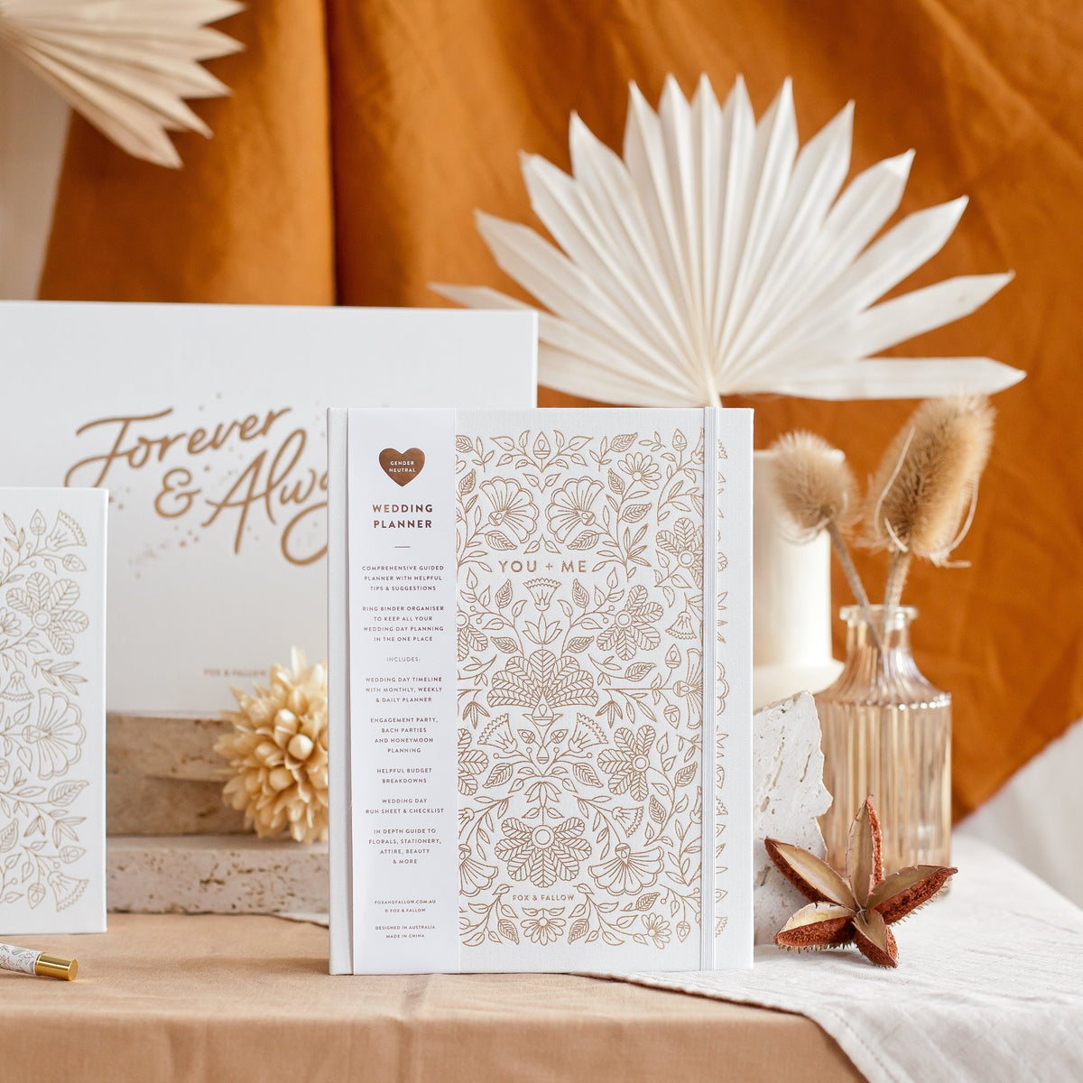 PLA020-WeddingPlannerGenderNeutral-StillLife-06_cef271a7-5de8-4ef0-959a-6733c815d981.jpg
