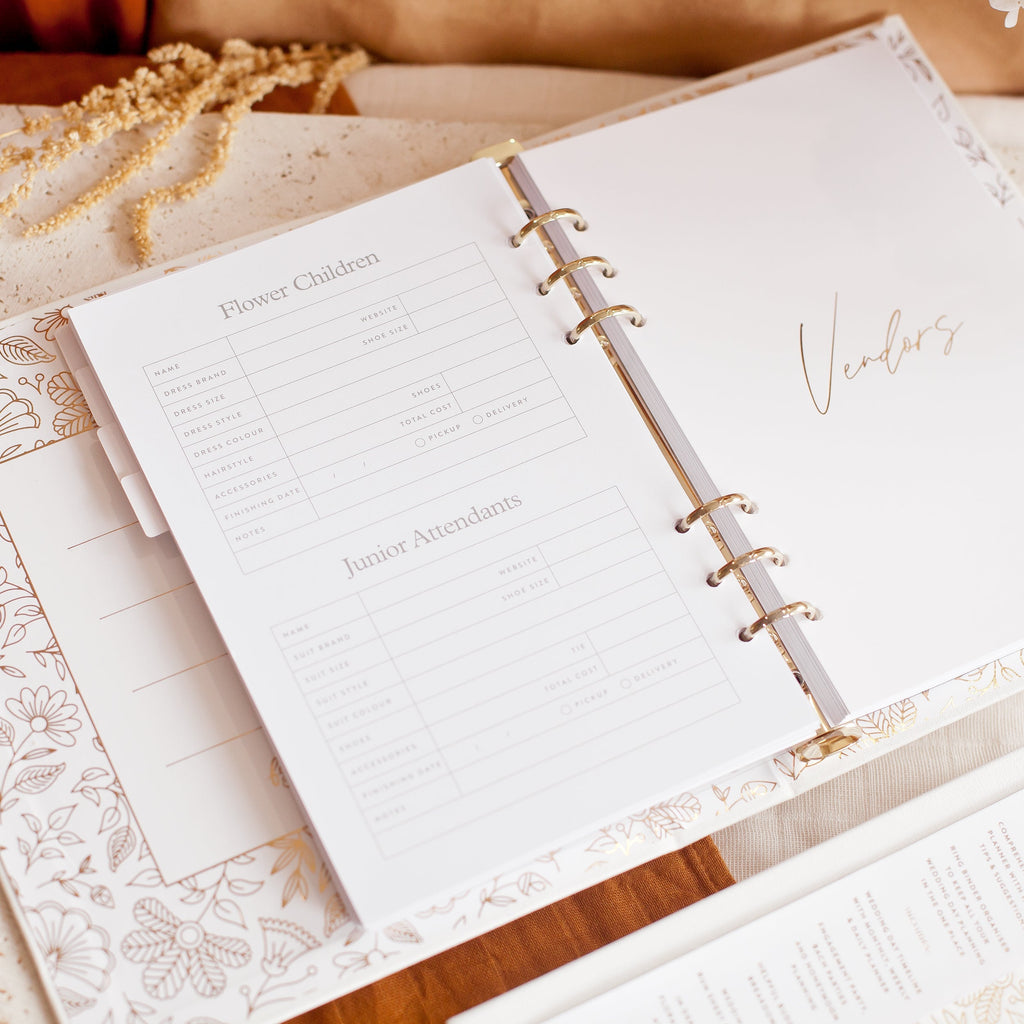 PLA020-WeddingPlannerGenderNeutral-StillLife-30_438756c1-142f-4add-b55c-70b6d137bce8.jpg