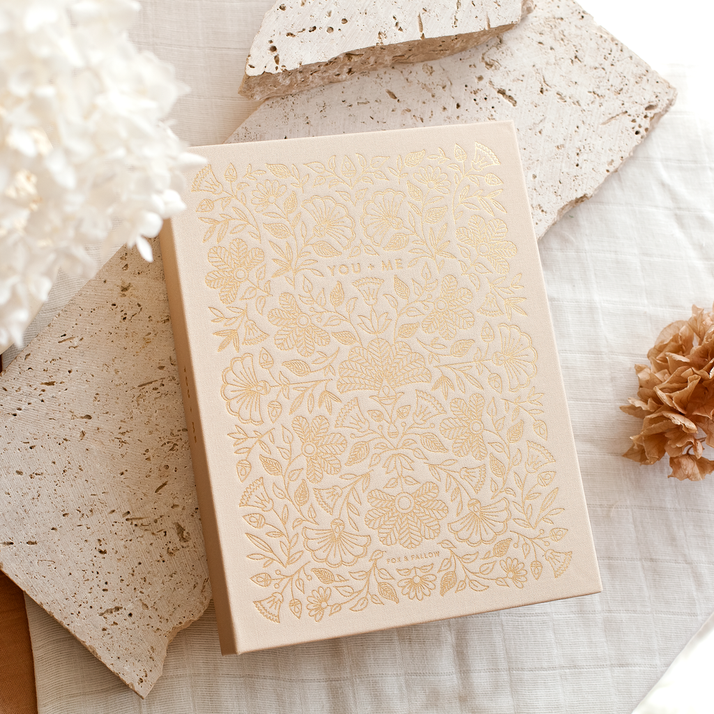 PLA023-WeddingPlannerClassic-Champagne-33-square.png
